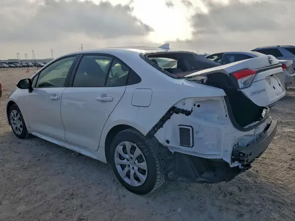 JTDBCMFE9S3078076 2025 TOYOTA COROLLA - Image 2