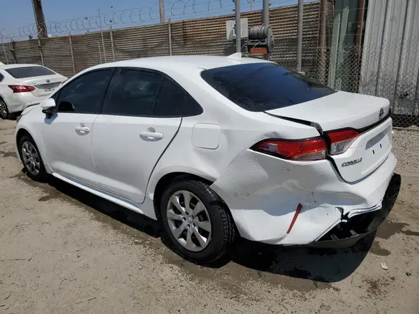 JTDBCMFE9S3085576 2025 TOYOTA COROLLA - Image 2