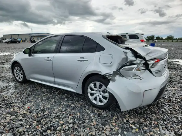 JTDBCMFE9S3092253 2025 TOYOTA COROLLA - Image 2