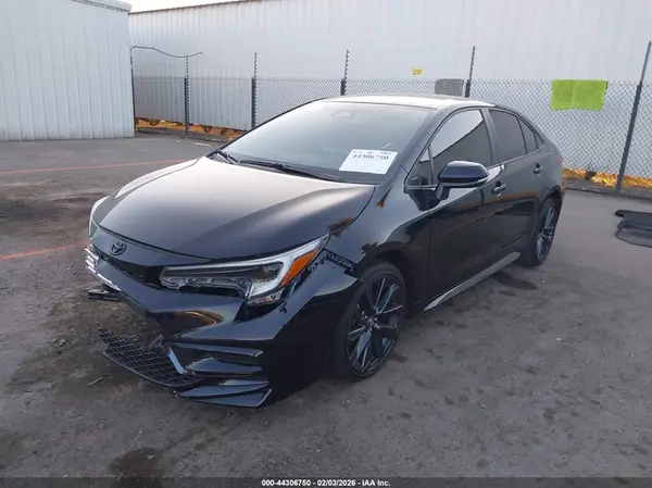 JTDBCMFE9S3095685 2025 TOYOTA COROLLA - Image 2