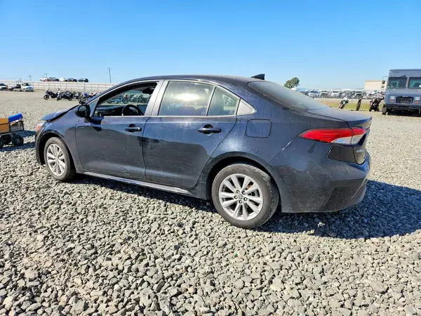 JTDBCMFE9S3100156 2025 TOYOTA COROLLA - Image 2