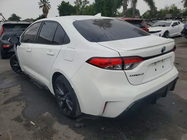 JTDBCMFE9SJ037684 2025 TOYOTA COROLLA - Image 2