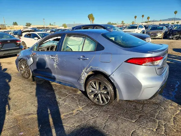 JTDBCMFE9SJ039337 2025 TOYOTA COROLLA - Image 2