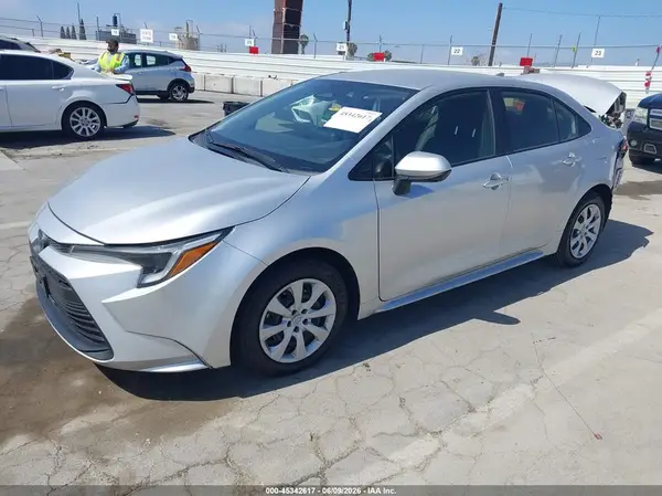 JTDBCMFEXP3009999 2023 TOYOTA COROLLA - Image 2