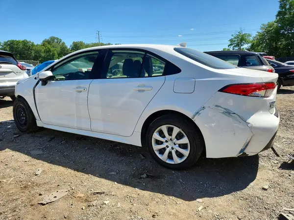 JTDBCMFEXPJ004684 2023 TOYOTA COROLLA - Image 2
