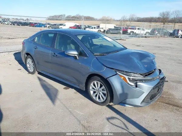 JTDBCMFEXPJ014034 2023 TOYOTA COROLLA - Image 1