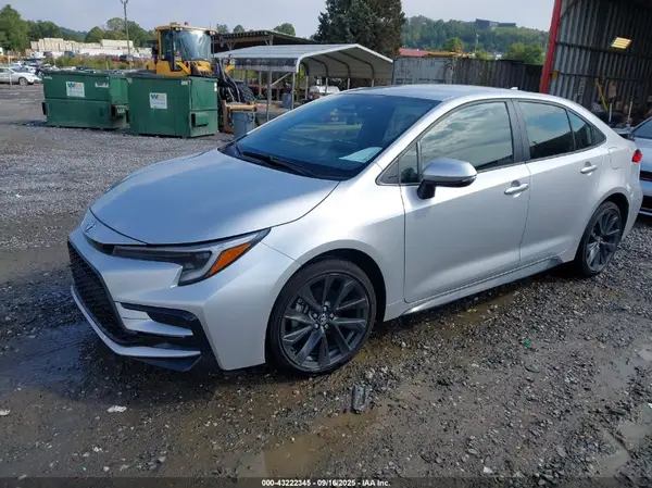JTDBCMFEXR3036008 2024 TOYOTA COROLLA - Image 2