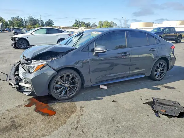 JTDBCMFEXR3049468 2024 TOYOTA COROLLA - Image 1