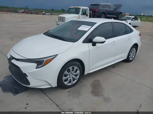 JTDBCMFEXR3054850 2024 TOYOTA COROLLA - Image 2