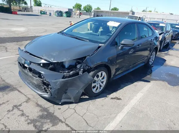 JTDBCMFEXS3091659 2025 TOYOTA COROLLA - Image 2