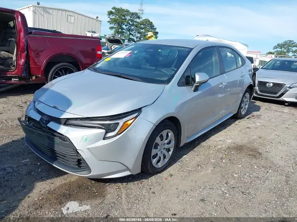 JTDBCMFEXS3095727 2025 TOYOTA COROLLA - Image 2
