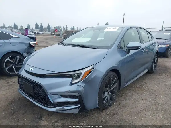 JTDBCMFEXS3098725 2025 TOYOTA COROLLA - Image 2