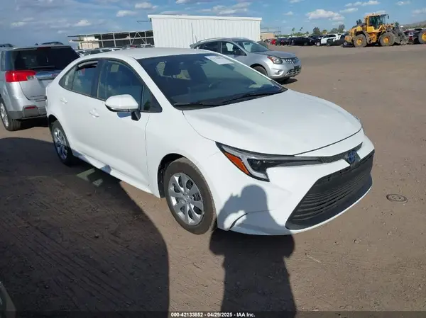 JTDBCMFEXSJ042912 2025 TOYOTA COROLLA - Image 1