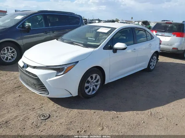 JTDBCMFEXSJ042912 2025 TOYOTA COROLLA - Image 2