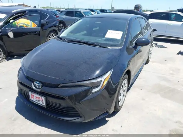JTDBCMFEXSJ047138 2025 TOYOTA COROLLA - Image 2