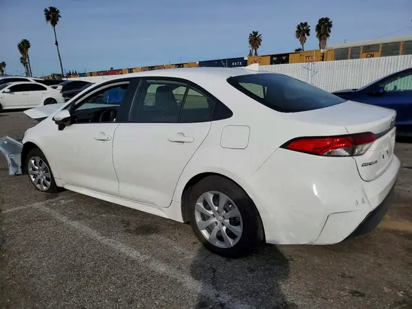 JTDBCMFEXT3116710 2026 TOYOTA COROLLA - Image 2