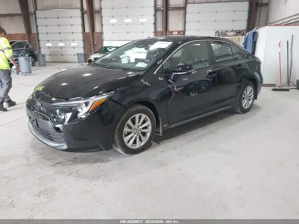 JTDBCMFEXT3138528 2026 TOYOTA COROLLA - Image 2