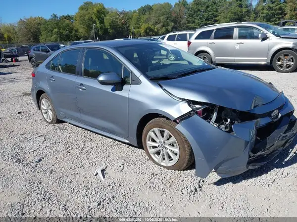 JTDBDMHE0R3015744 2024 TOYOTA COROLLA - Image 1