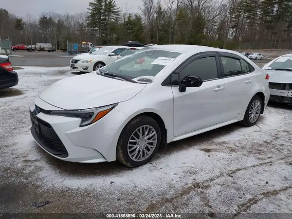 JTDBDMHE0R3016330 2024 TOYOTA COROLLA - Image 2
