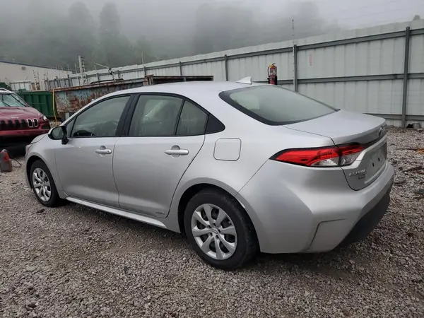 JTDBDMHE0RJ008451 2024 TOYOTA COROLLA - Image 2