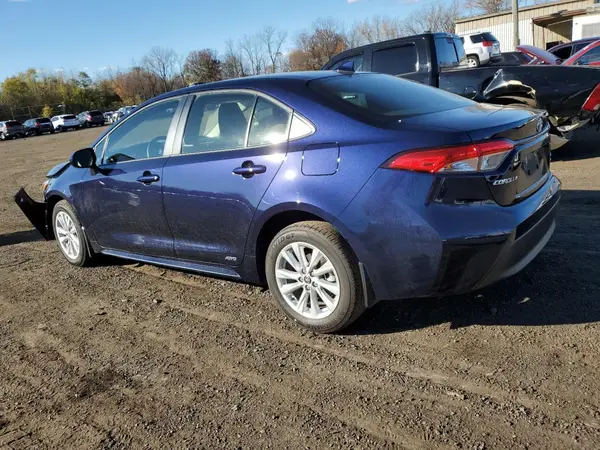 JTDBDMHE0S3017869 2025 TOYOTA COROLLA - Image 2