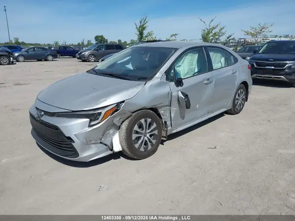 JTDBDMHE0S3023798 2025 TOYOTA COROLLA - Image 2