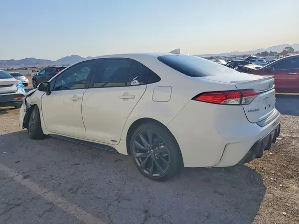 JTDBDMHE0S3025888 2025 TOYOTA COROLLA - Image 2