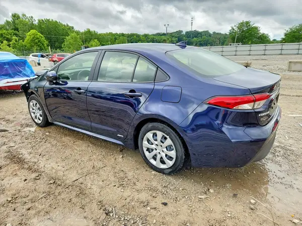 JTDBDMHE0T3027187 2026 TOYOTA COROLLA - Image 2