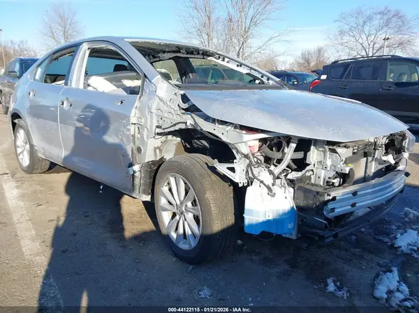 JTDBDMHE1R3010052 2024 TOYOTA COROLLA - Image 1