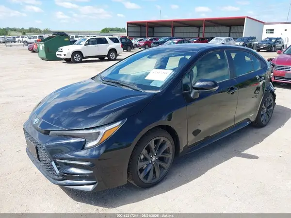 JTDBDMHE2S3018991 2025 TOYOTA COROLLA - Image 2