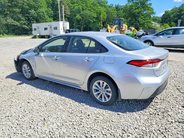 JTDBDMHE2S3020479 2025 TOYOTA COROLLA - Image 2