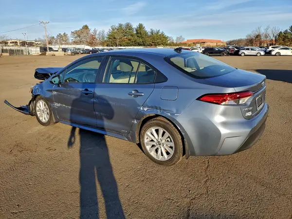 JTDBDMHE2S3026332 2025 TOYOTA COROLLA - Image 2