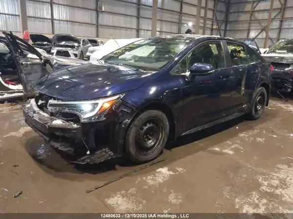 JTDBDMHE3PJ000115 2023 TOYOTA COROLLA - Image 2