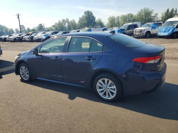 JTDBDMHE3S3016604 2025 TOYOTA COROLLA - Image 2