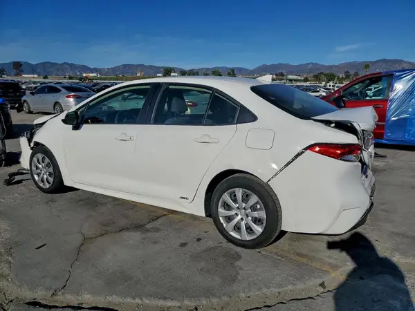 JTDBDMHE4PJ000995 2023 TOYOTA COROLLA - Image 2