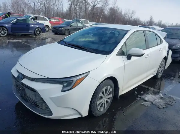 JTDBDMHE4R3015360 2024 TOYOTA COROLLA - Image 2