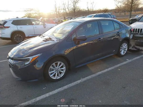 JTDBDMHE4R3016363 2024 TOYOTA COROLLA - Image 2