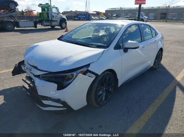 JTDBDMHE4RJ005780 2024 TOYOTA COROLLA - Image 2