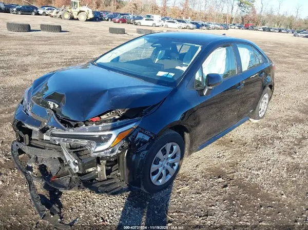 JTDBDMHE4S3024002 2025 TOYOTA COROLLA - Image 2