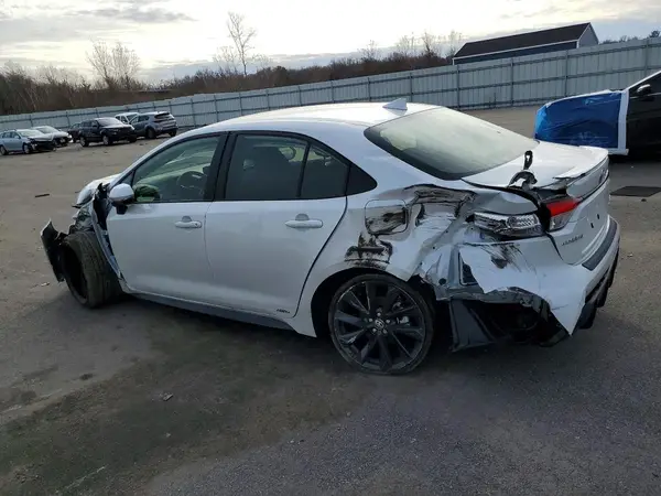 JTDBDMHE4S3024100 2025 TOYOTA COROLLA - Image 2