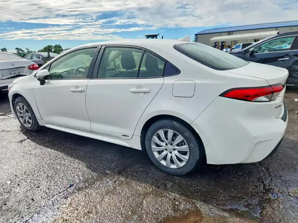 JTDBDMHE5R3008160 2024 TOYOTA COROLLA - Image 2