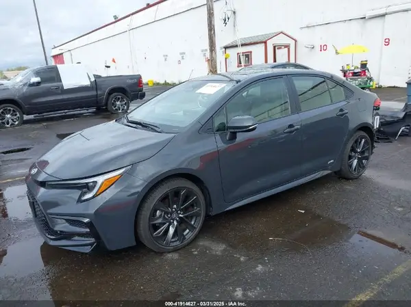 JTDBDMHE5R3013441 2024 TOYOTA COROLLA - Image 2