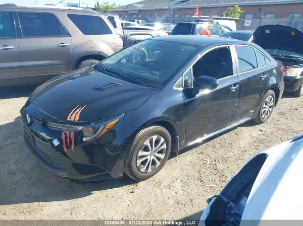 JTDBDMHE5SJ013702 2025 TOYOTA COROLLA - Image 2