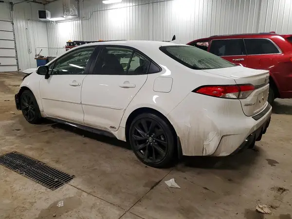 JTDBDMHE5T3030246 2026 TOYOTA COROLLA - Image 2