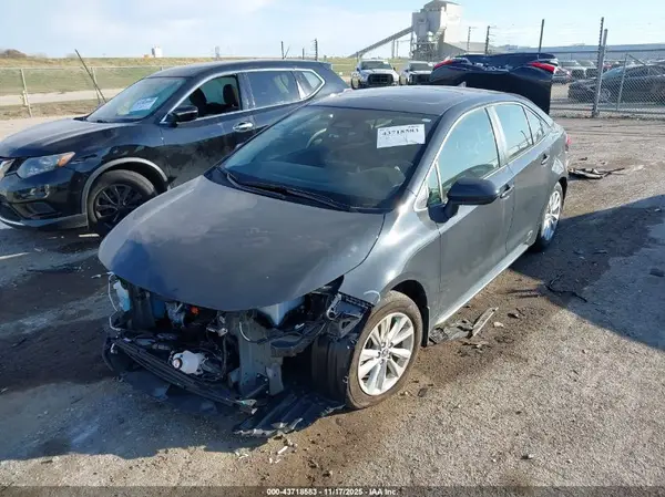 JTDBDMHE6R3011357 2024 TOYOTA COROLLA - Image 2
