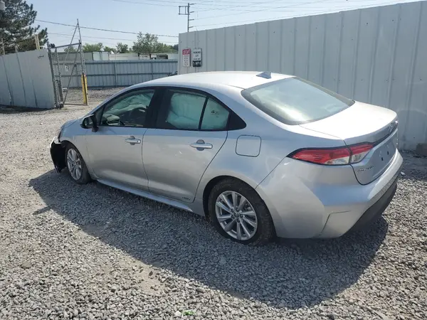 JTDBDMHE6S3021537 2025 TOYOTA COROLLA - Image 2