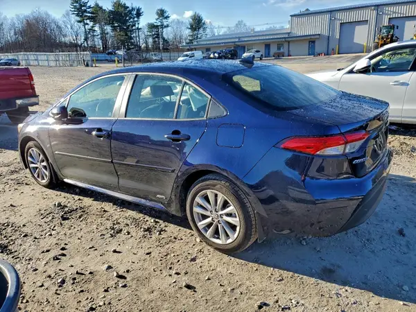 JTDBDMHE6S3026091 2025 TOYOTA COROLLA - Image 2