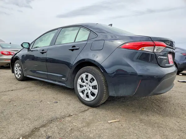 JTDBDMHE6T3027873 2026 TOYOTA COROLLA - Image 2