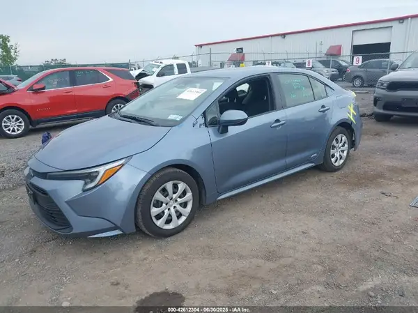 JTDBDMHE8P3005864 2023 TOYOTA COROLLA - Image 2