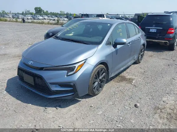 JTDBDMHE8R3013045 2024 TOYOTA COROLLA - Image 2